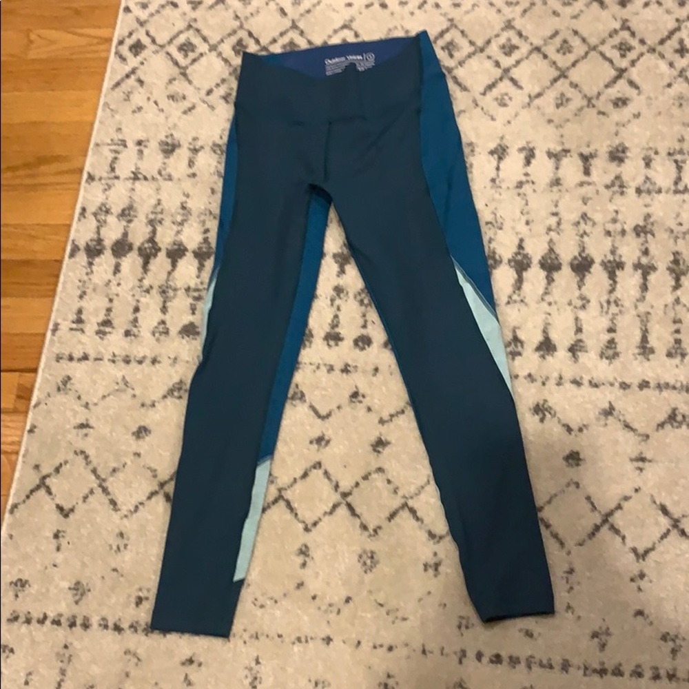 Outdoor Voices Tech Sweat 7/8 Zoom Leggings